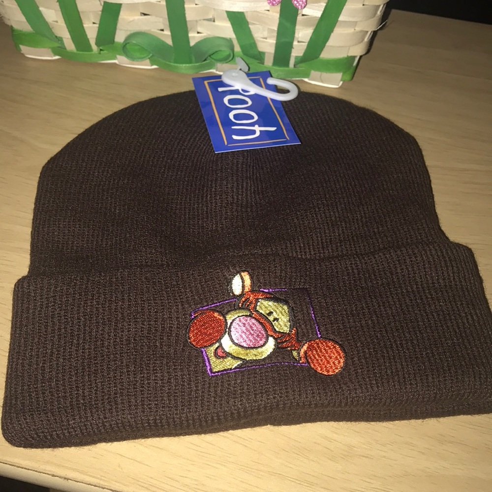 NWT Disney Brown Beannie with embroidered Tigger - Picture 2 of 7